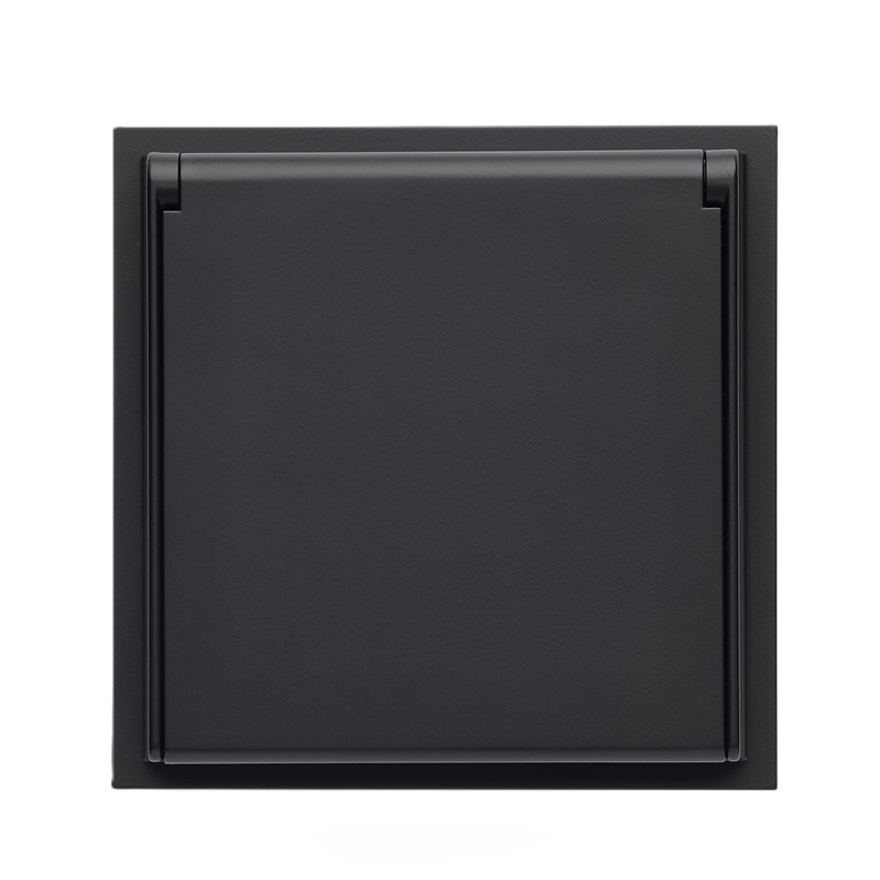 Single socket with grounding and cover, matte black